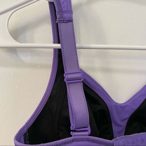 Lululemon Ta Ta Tamer II Power Purple Sports Bra - Picture 6 of 13